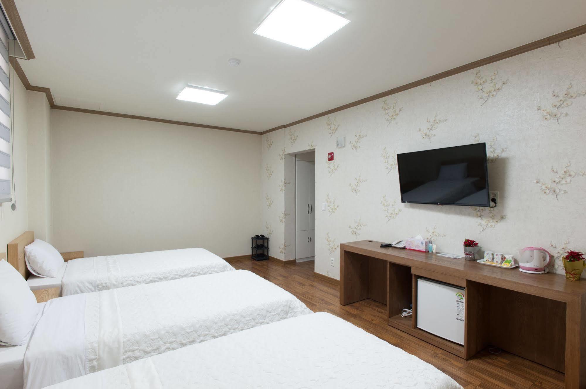 Benikea Hotel Flower Seoul Exterior photo